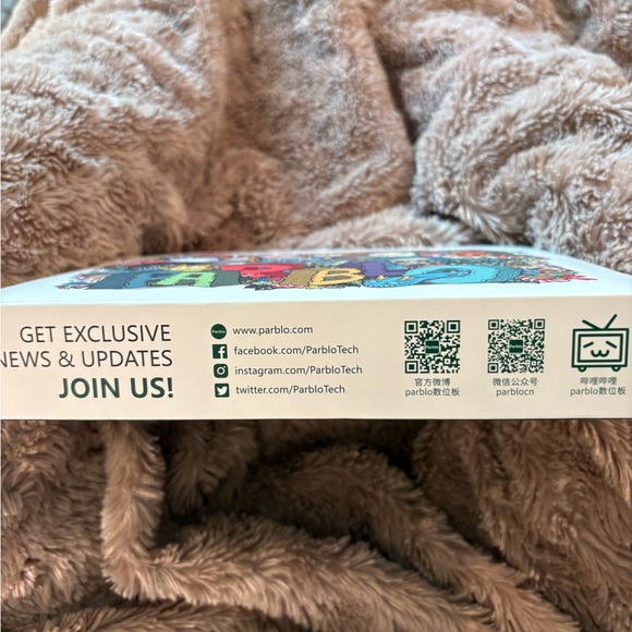 A640 V2 Graphic Drawing Tablet - White - Picture 9 of 9